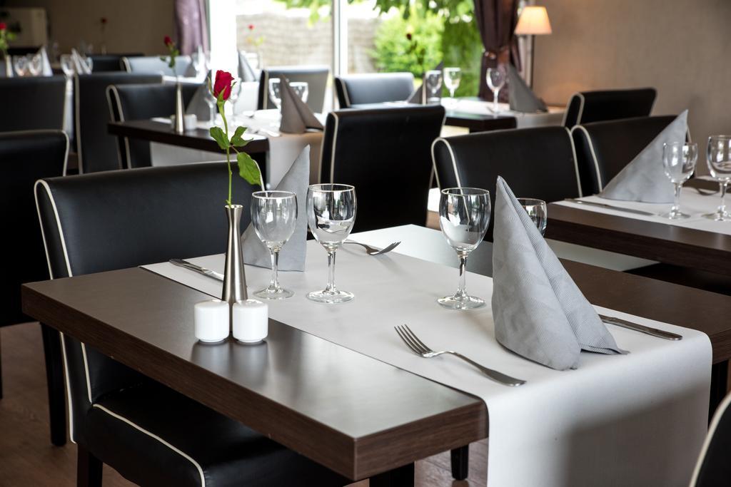 Logis Hotel Restaurant Des Chateaux Azay-le-Rideau Dış mekan fotoğraf