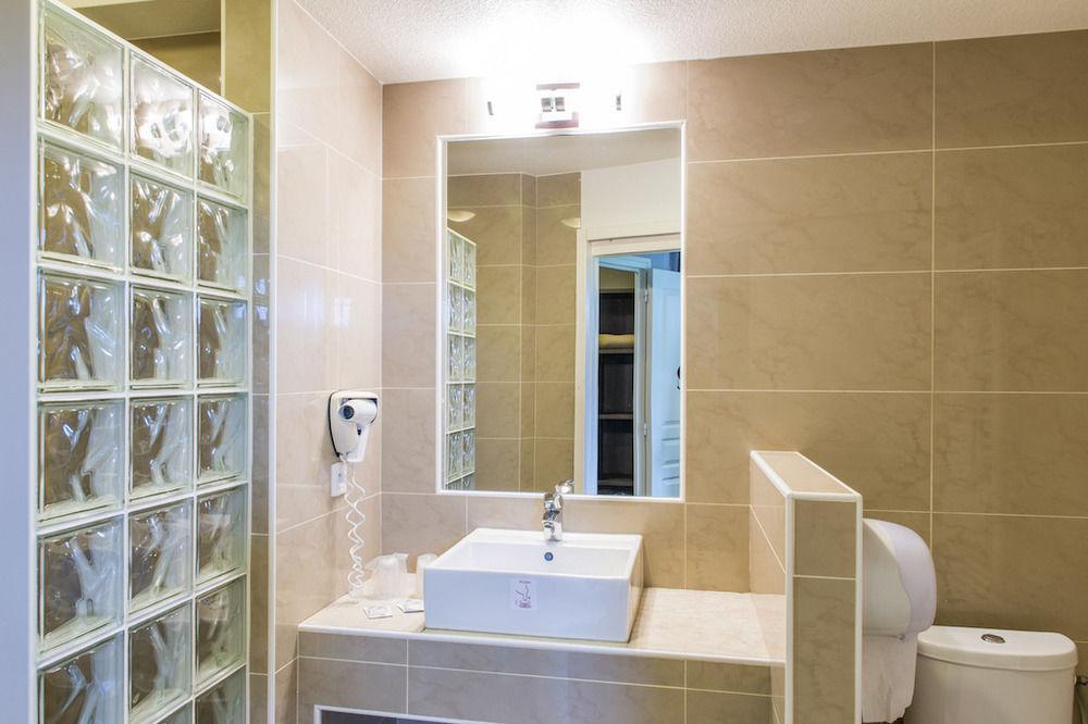 Logis Hotel Restaurant Des Chateaux Azay-le-Rideau Dış mekan fotoğraf