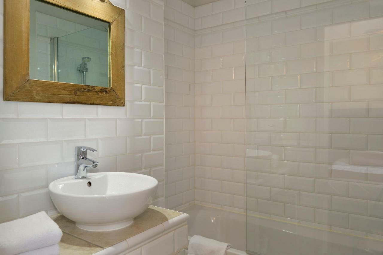 Logis Hotel Restaurant Des Chateaux Azay-le-Rideau Dış mekan fotoğraf
